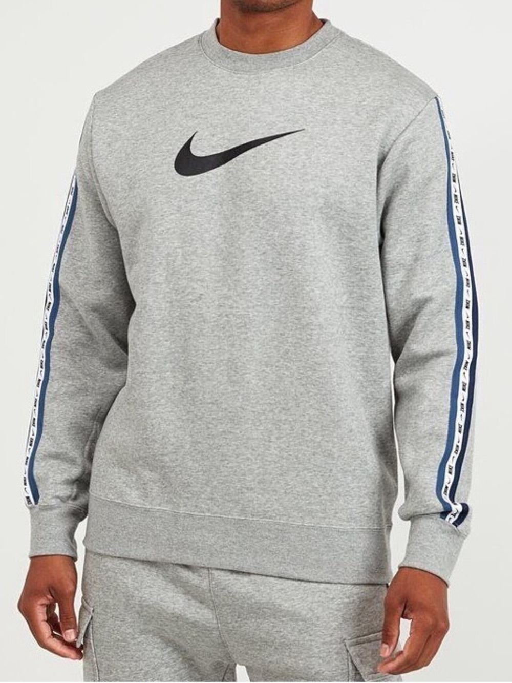 Nike Men’s Gray Swoosh Crewneck Sweatshirt size S